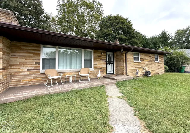 Photo 2 of Single family home for sale at 4040 Susy, Indianapolis, IN 46221 | MLS# 22126236 | Listing updated on 2026-09-24