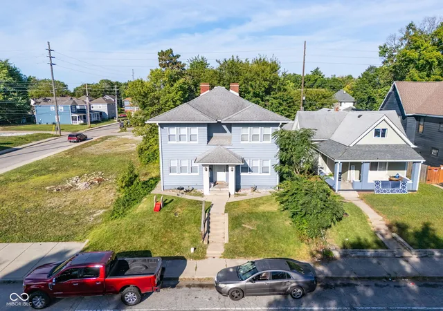 Photo 1 of House for sale at 2808 N Capitol Ave, Indianapolis, IN 46208 | MLS# 22126251 | Listing updated on 2026-10-27
