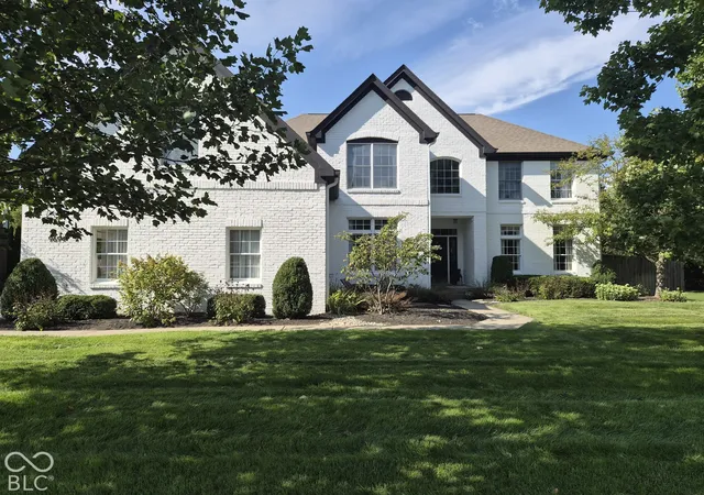 Photo 1 of Sale Pending at 9694 Bellflower Dr, Zionsville, IN 46077 | MLS# 22126270 | Listing updated on 2026-10-27