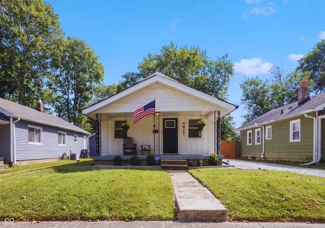 Photo 1 of Sale Pending at 4927 Caroline Ave, Indianapolis, IN 46205 | MLS# 22126271 | Listing updated on 2026-09-28