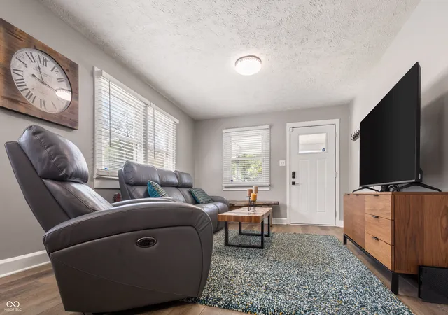 Photo 3 of Single family home for sale at 4927 Caroline Ave, Indianapolis, IN 46205 | MLS# 22126271 | Listing updated on 2026-09-19