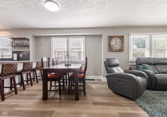 Photo 4 of Single family home for sale at 4927 Caroline Ave, Indianapolis, IN 46205 | MLS# 22126271 | Listing updated on 2026-09-19