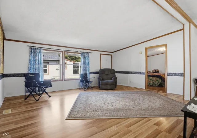Photo 3 of Single family home for sale at 1311 Union St, Columbus, IN 47201 | MLS# 22126276 | Listing updated on 2026-09-23
