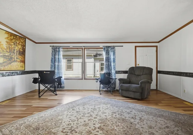 Photo 4 of Single family home for sale at 1311 Union St, Columbus, IN 47201 | MLS# 22126276 | Listing updated on 2026-09-23