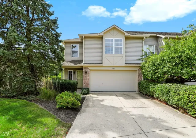 Photo 1 of Sale Pending at 11285 Shoreview Cir, Indianapolis, IN 46236 | MLS# 22126279 | Listing updated on 2026-10-01