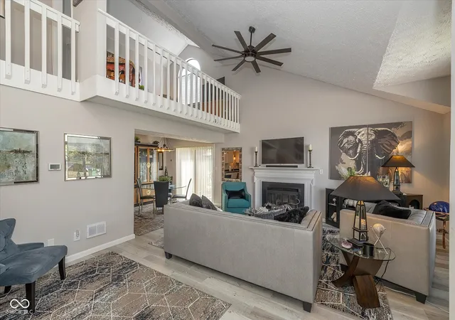 Photo 2 of Sale Pending at 9303 Golden Oaks W, Indianapolis, IN 46260 | MLS# 22126289 | Listing updated on 2026-10-06