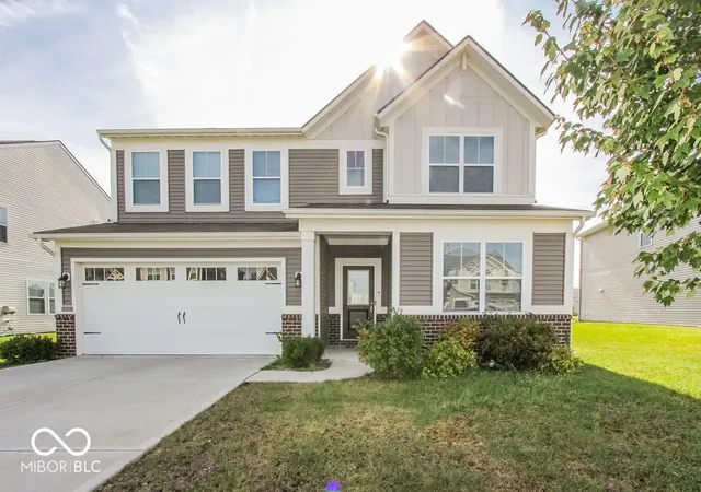 Photo 1 of Single family home for sale at 9575 Crossfield Rd, Avon, IN 46123 | MLS# 22126313 | Listing updated on 2026-10-04