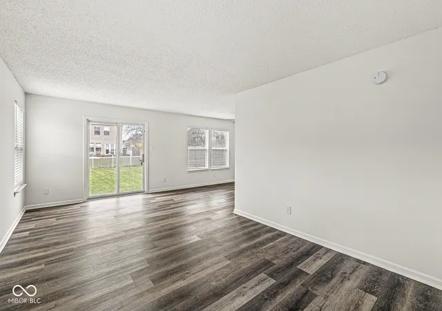Photo 3 of Single family home for sale at 1316 Freemont Ln, Greenwood, IN 46143 | MLS# 22126318 | Listing updated on 2026-09-16