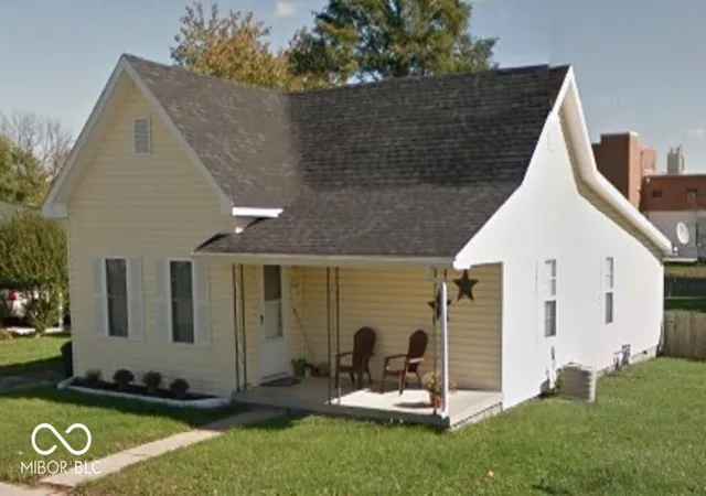 Photo 1 of Sale Pending at 1102 N Anderson St, Greensburg, IN 47240 | MLS# 22126322 | Listing updated on 2026-09-18