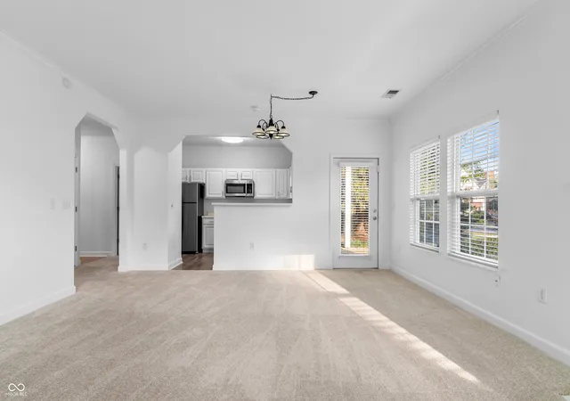 Photo 3 of Condo for sale at 1423 Shadow Ridge Rd, Carmel, IN 46280 | MLS# 22126339 | Listing updated on 2026-09-24