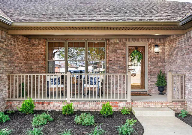 Photo 3 of Single family home for sale at 6970 Meredith Dr, Seymour, IN 47274 | MLS# 22126343 | Listing updated on 2026-09-22