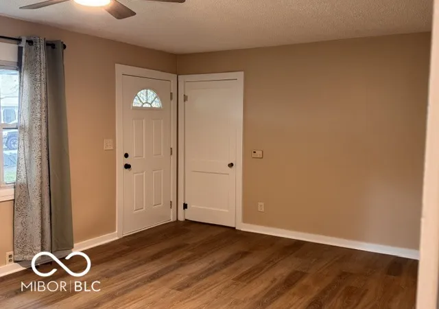 Photo 3 of Single family home for sale at 1313 Monument St, Noblesville, IN 46060 | MLS# 22126346 | Listing updated on 2026-09-21