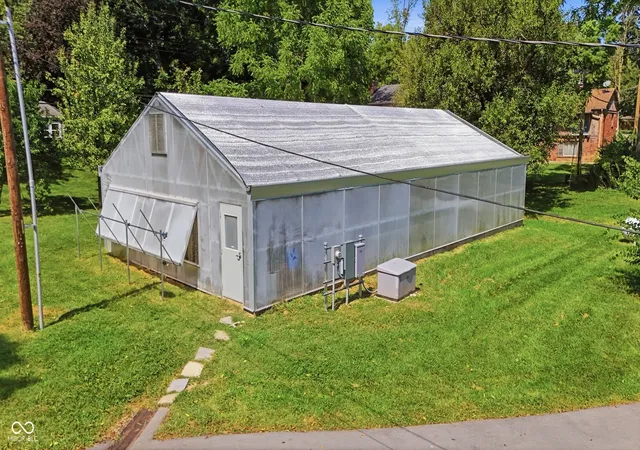 Photo 3 of Sale Pending at 4750 Kessler Blvd N Dr, Indianapolis, IN 46228 | MLS# 22126347 | Listing updated on 2026-09-28