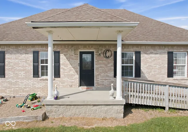 Photo 4 of Single family home for sale at 9653 S 200 Road E, Flat Rock, IN 47234 | MLS# 22126355 | Listing updated on 2026-09-29