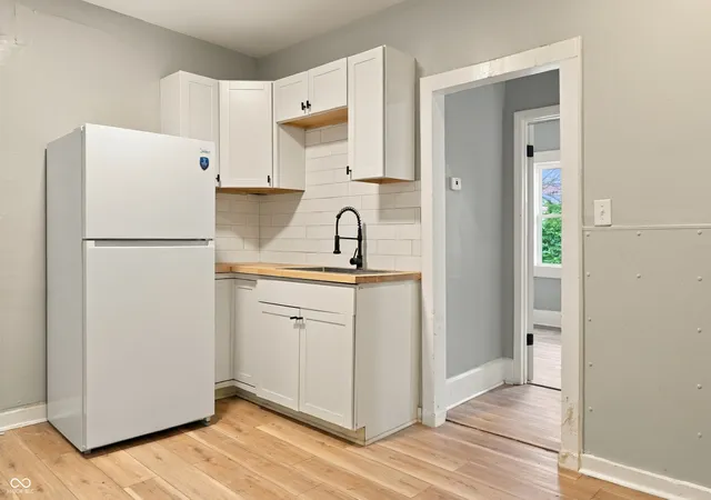 Photo 3 of Single family home for sale at 3829 E 31st Street, Indianapolis, IN 46218 | MLS# 22126368 | Listing updated on 2026-09-16