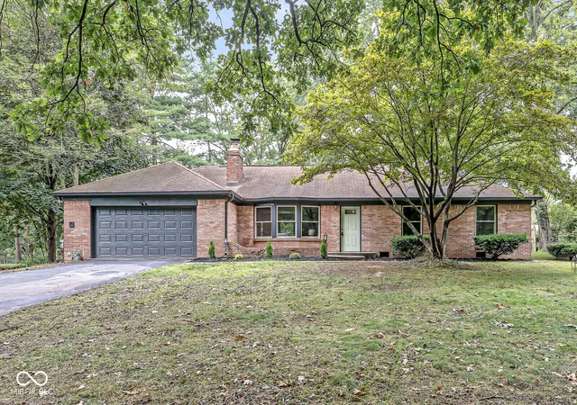 Photo 1 of Sale Pending at 9224 Crestview Dr, Indianapolis, IN 46240 | MLS# 22126370 | Listing updated on 2026-09-25