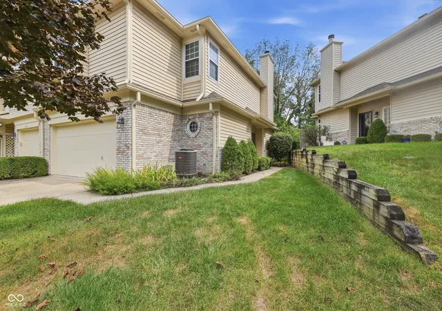Photo 1 of Sale Pending at 1009 Evening Shade Ln, Beech Grove, IN 46107 | MLS# 22126390 | Listing updated on 2026-09-29