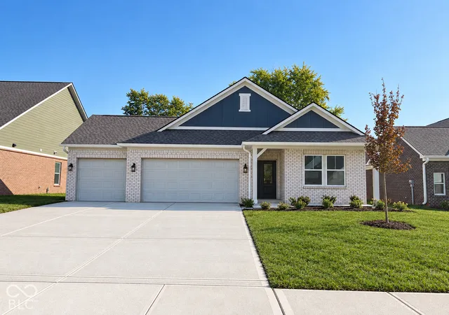 Photo 1 of Single family home for sale at 2221 Sandhill Way, Plainfield, IN 46168 | MLS# 22126396 | Listing updated on 2026-10-27