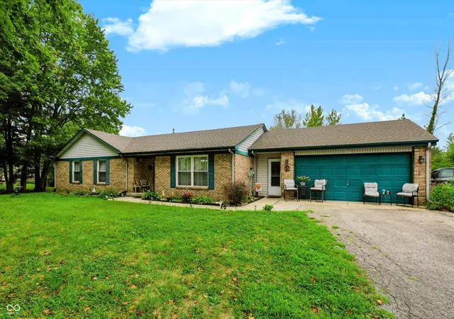 Photo 2 of Single family home for sale at 5311 W 300 South, New Palestine, IN 46163 | MLS# 22126399 | Listing updated on 2026-09-21