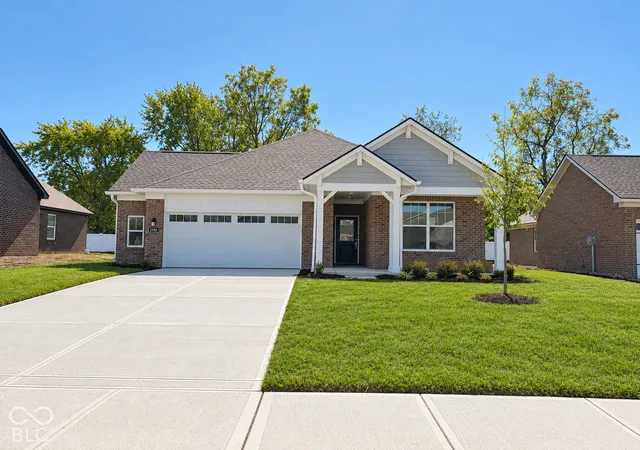 Photo 1 of Single family home for sale at 2185 Sandhill Way, Plainfield, IN 46168 | MLS# 22126404 | Listing updated on 2026-10-27