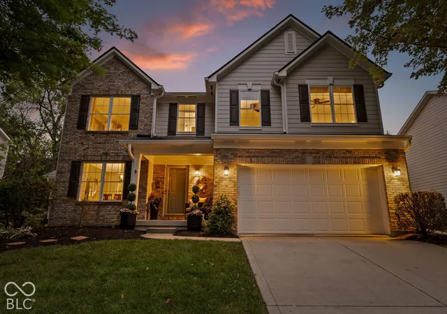 Photo 2 of Single family home for sale at 724 Bloor Woods Ct, Zionsville, IN 46077 | MLS# 22126430 | Listing updated on 2026-09-24