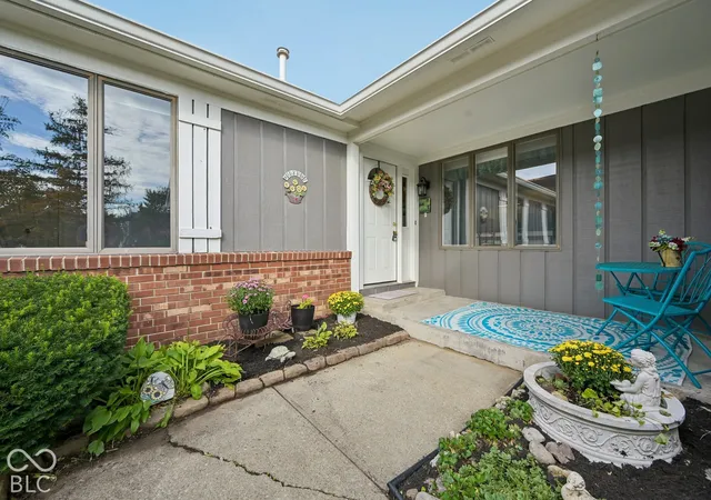 Photo 1 of Single family home for sale at 7406 Sylvan Ridge Rd, Indianapolis, IN 46240 | MLS# 22126433 | Listing updated on 2026-10-07