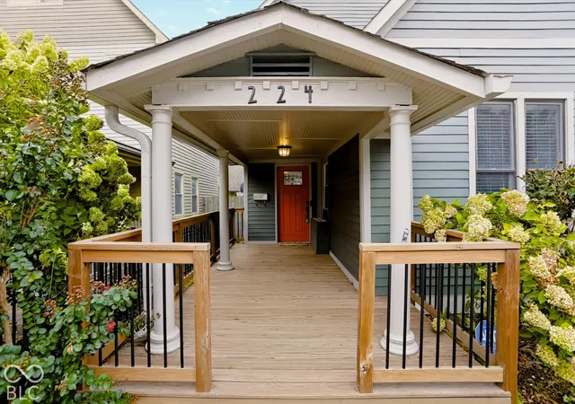 Photo 3 of Single family home for sale at 224 Dorman St, Indianapolis, IN 46202 | MLS# 22126450 | Listing updated on 2026-09-29