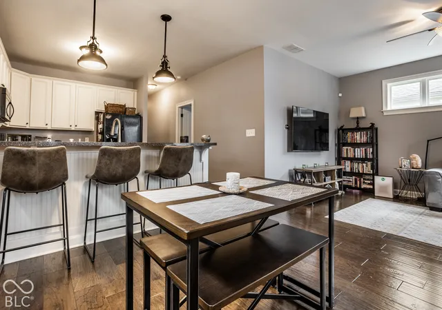Photo 4 of Single family home for sale at 825 Jefferson Ave, Indianapolis, IN 46201 | MLS# 22126464 | Listing updated on 2026-10-06