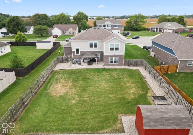 Photo 4 of Single family home for sale at 621 Appaloosa Dr, Bargersville, IN 46106 | MLS# 22126472 | Listing updated on 2026-09-25