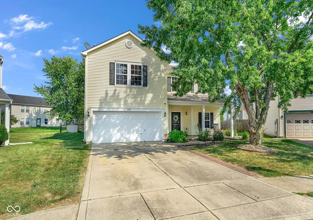Photo 2 of Single family home for sale at 8801 Browns Valley Ln, Camby, IN 46113 | MLS# 22126473 | Listing updated on 2026-10-02
