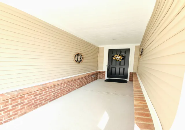 Photo 3 of Sale Pending at 4548 Cleome Dr, Plainfield, IN 46168 | MLS# 22126481 | Listing updated on 2026-10-01