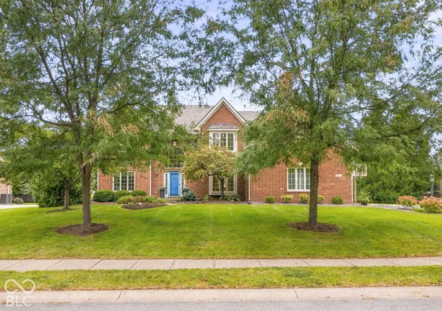 Photo 1 of Sale Pending at 507 Twin Oaks Dr, Carmel, IN 46032 | MLS# 22126493 | Listing updated on 2026-10-02