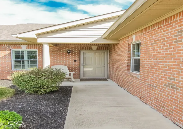 Photo 2 of Condo for sale at 5604 Payne Blvd, Plainfield, IN 46168 | MLS# 22126503 | Listing updated on 2026-09-21