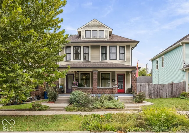 Photo 1 of Single family home for sale at 847 Jefferson Ave, Indianapolis, IN 46201 | MLS# 22126507 | Listing updated on 2026-09-26