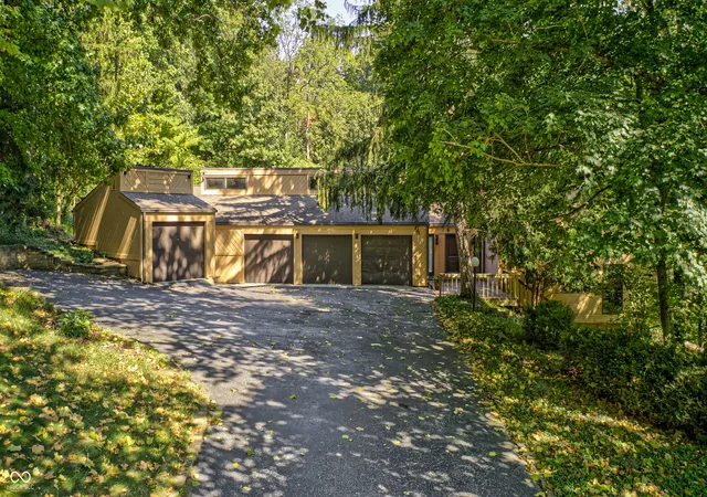 Photo 1 of Sale Pending at 8807 Jules Ln, Indianapolis, IN 46278 | MLS# 22126519 | Listing updated on 2026-09-22