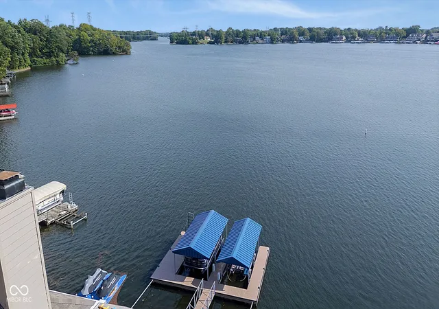 Photo 3 of Mansion for sale at 7338 Oakbay Dr, Noblesville, IN 46062 | MLS# 22126529 | Listing updated on 2026-09-30