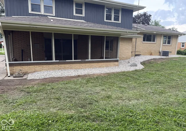 Photo 3 of Single family home for sale at 6610 Rosalind Ln, Anderson, IN 46013 | MLS# 22126537 | Listing updated on 2026-09-24
