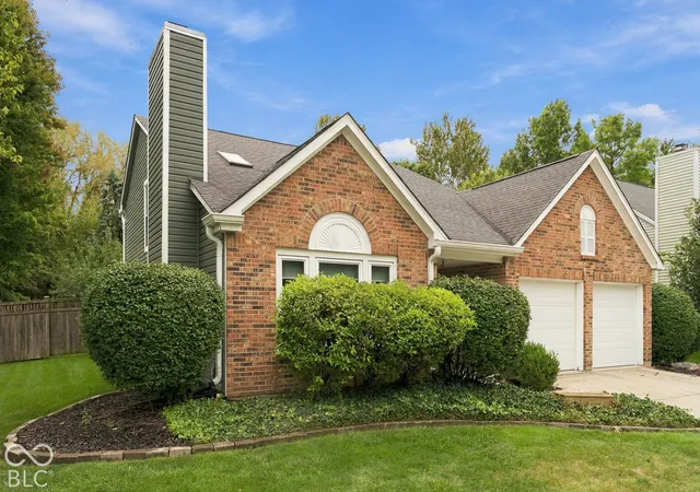 Photo 3 of Sale Pending at 8219 Castle Ridge, Indianapolis, IN 46256 | MLS# 22126547 | Listing updated on 2026-09-29
