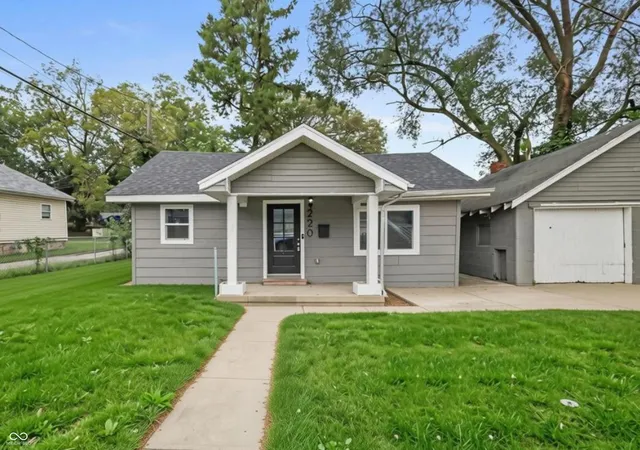 Photo 1 of Single family home for sale at 220 E 29th Street, Anderson, IN 46016 | MLS# 22126548 | Listing updated on 2026-09-22
