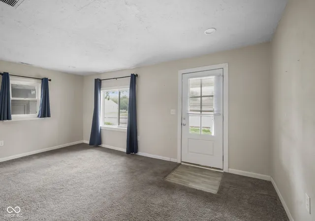 Photo 2 of Single family home for sale at 220 E 29th Street, Anderson, IN 46016 | MLS# 22126548 | Listing updated on 2026-09-22