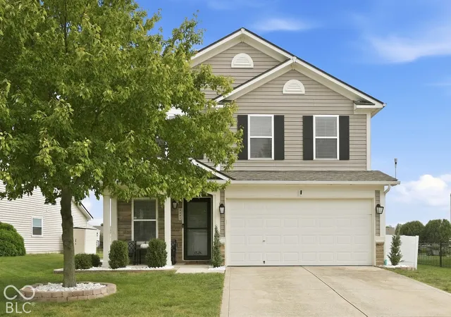 Photo 1 of Single family home for sale at 3391 Firethorn Dr, Whitestown, IN 46075 | MLS# 22126569 | Listing updated on 2026-10-07