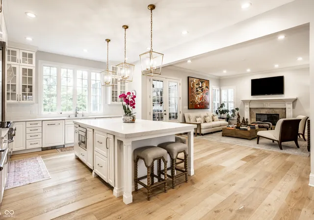 Photo 3 of Sale Pending at 2225 Finchley Rd, Carmel, IN 46032 | MLS# 22126582 | Listing updated on 2026-09-20