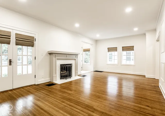 Photo 4 of Sale Pending at 5750 Central Ave, Indianapolis, IN 46220 | MLS# 22126587 | Listing updated on 2026-09-29