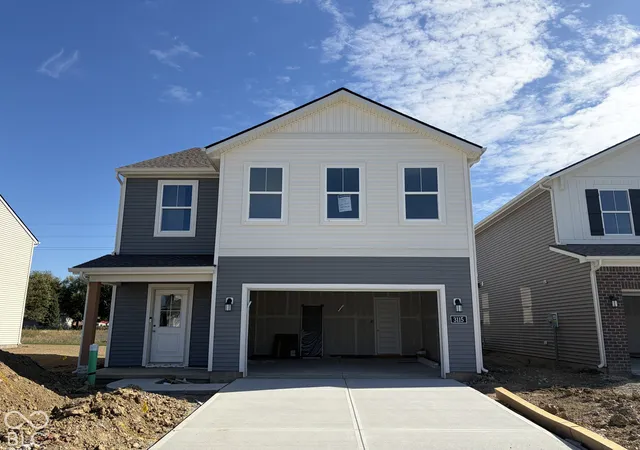 Photo 1 of Single family home for sale at 3115 Sugar Grv Dr, Whitestown, IN 46075 | MLS# 22126601 | Listing updated on 2026-10-20