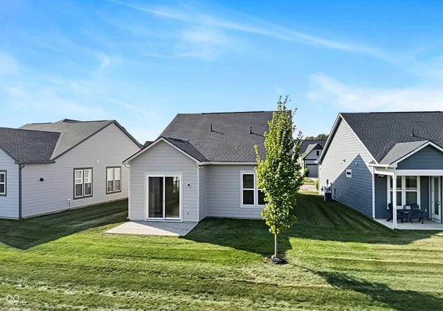 Photo 3 of Single family home for sale at 2561 Old Rosebud Ln, Westfield, IN 46074 | MLS# 22126602 | Listing updated on 2026-09-19
