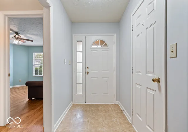Photo 3 of Single family home for sale at 8140 Burnett Blvd, Avon, IN 46123 | MLS# 22126603 | Listing updated on 2026-09-22