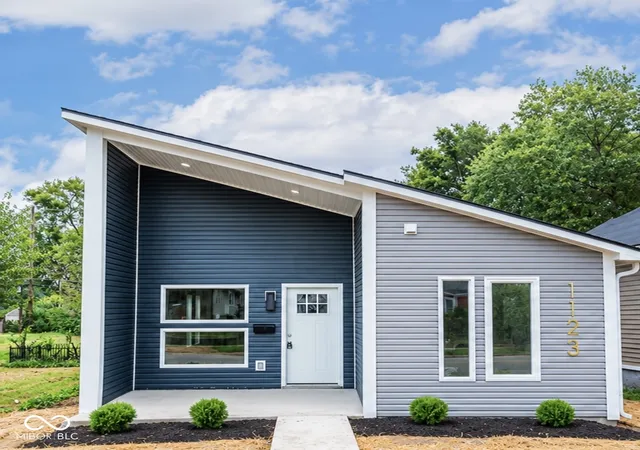 Photo 1 of Single family home for sale at 1123 N Belmont Ave, Indianapolis, IN 46222 | MLS# 22126618 | Listing updated on 2026-10-05