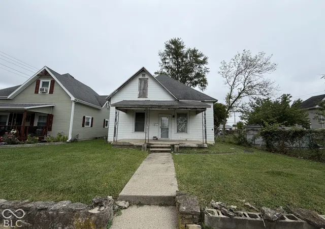 Photo 1 of Single family home for sale at 420 N Sexton St, Rushville, IN 46173 | MLS# 22126622 | Listing updated on 2026-09-23