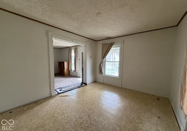 Photo 3 of Single family home for sale at 420 N Sexton St, Rushville, IN 46173 | MLS# 22126622 | Listing updated on 2026-09-23
