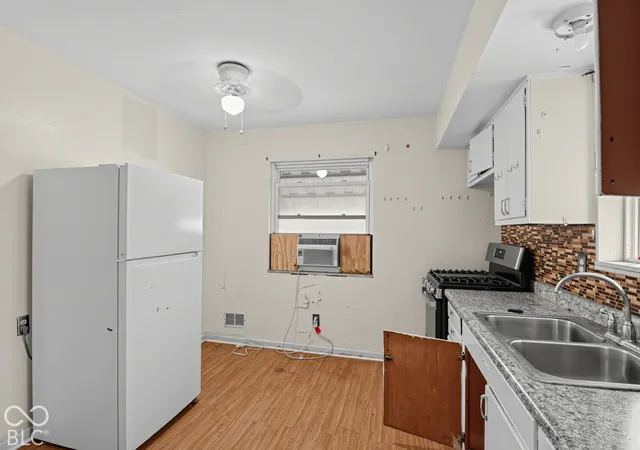 Photo 3 of Single family home for sale at 1745 Calvin St, Indianapolis, IN 46203 | MLS# 22126636 | Listing updated on 2026-09-30
